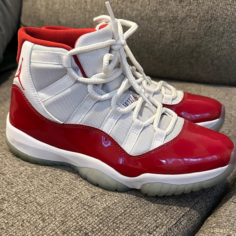 Jordan 11 Retro Cherry Men’s